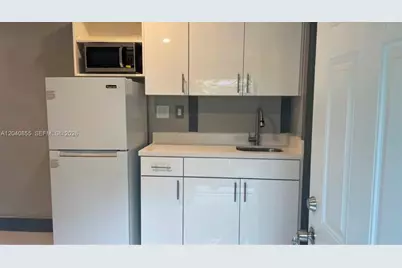 420 NW 95th St #420, Miami, FL 33150 - Photo 2