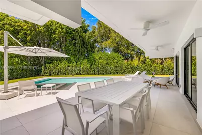 7180 E Lago Dr, Coral Gables, FL 33143 - Photo 28