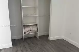 1865 NW 16th St, Miami, FL 33125 - Photo 6