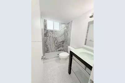 1150 Euclid Ave #210, Miami Beach, FL 33139 - Photo 12