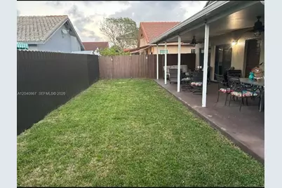8741 NW 141st Ter, Miami Lakes, FL 33018 - Photo 4