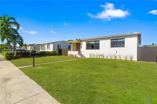 31 W 64th St, Hialeah, FL 33012 - Photo 2