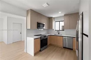 31 W 64th St, Hialeah, FL 33012 - Photo 20