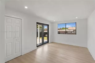 31 W 64th St, Hialeah, FL 33012 - Photo 24