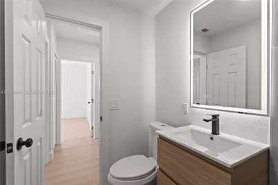31 W 64th St, Hialeah, FL 33012 - Photo 40