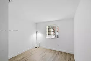 7245 NW 173rd Dr, Hialeah, FL 33015 - Photo 14