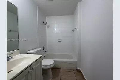 7245 NW 173rd Dr #2505, Hialeah, FL 33015 - Photo 8