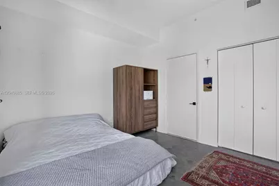 10 SW South River Dr #1005, Miami, FL 33130 - Photo 14