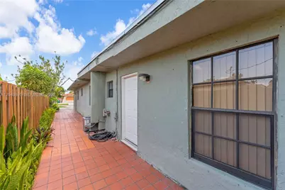 6860 SW 18th St, Miami, FL 33155 - Photo 28
