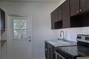 5223 SW 25th St, West Park, FL 33023 - Photo 2