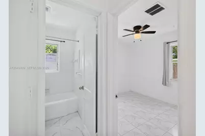 1836 SW 9th Ave, Fort Lauderdale, FL 33315 - Photo 32