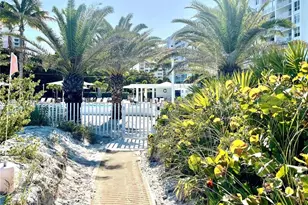 607 Ocean Dr, Key Biscayne, FL 33149 - Photo 10