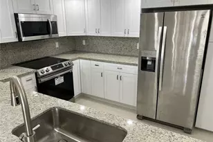 1331 SW 124th Ct, Miami, FL 33184 - Photo 8