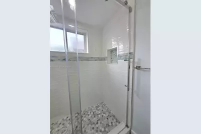 17324 NW 74th Ave #102, Hialeah, FL 33015 - Photo 14