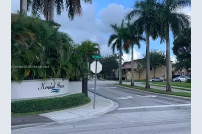 12361 SW 123rd Ter, Miami, FL 33186 - Photo 2