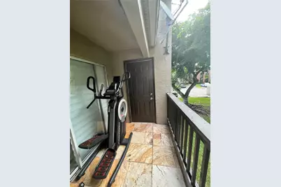 11376 SW 2nd Ct #11376, Pembroke Pines, FL 33025 - Photo 4