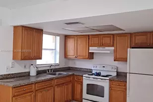 2560 NW 52nd Ave, Lauderhill, FL 33313 - Photo 2
