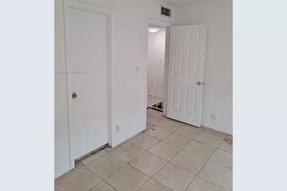 2560 NW 52nd Ave #C18, Lauderhill, FL 33313 - Photo 8