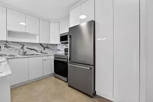 6780 W 2nd Ct, Hialeah, FL 33012 - Photo 2