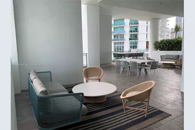 90 SW 3rd St #3610, Miami, FL 33130 - Photo 28