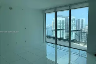 90 SW 3rd St, Miami, FL 33130 - Photo 2