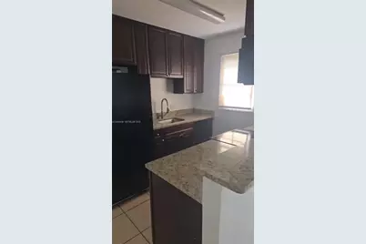 2777 L B McLeod Rd #C, Orlando, FL 32805 - Photo 2