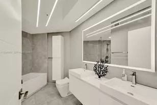 6365 Collins Ave, Miami Beach, FL 33141 - Photo 8