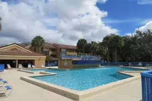 15575 Miami Lakeway N, Miami Lakes, FL 33014 - Photo 20