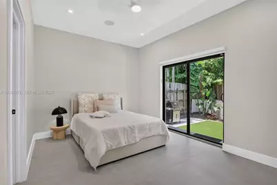 645 NE 53rd St, Miami, FL 33137 - Photo 36