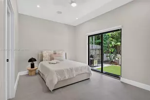 645 NE 53rd St, Miami, FL 33137 - Photo 36