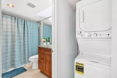 300 SW 130th Ter #206B, Pembroke Pines, FL 33027 - Photo 22