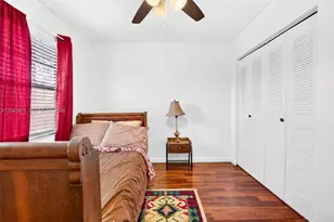 300 SW 130th Terrace, Pembroke Pines, FL 33027 - Photo 20