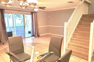 746 NW 208th Way, Pembroke Pines, FL 33029 - Photo 6