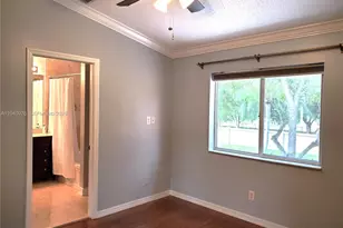746 NW 208th Way, Pembroke Pines, FL 33029 - Photo 14