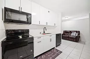 7817 W 36th Ave, Hialeah, FL 33018 - Photo 6