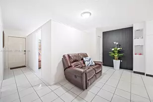 7817 W 36th Ave, Hialeah, FL 33018 - Photo 14