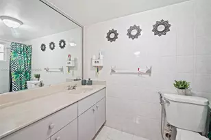 7817 W 36th Ave, Hialeah, FL 33018 - Photo 10