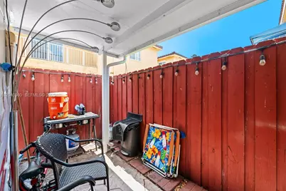 7817 W 36th Ave #101, Hialeah, FL 33018 - Photo 18
