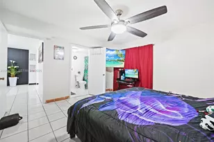 7817 W 36th Ave, Hialeah, FL 33018 - Photo 8