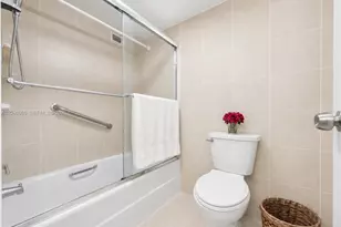 1817 S Ocean Dr, Hallandale Beach, FL 33009 - Photo 16