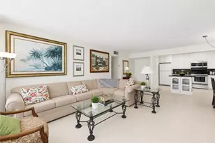 1817 S Ocean Dr, Hallandale Beach, FL 33009 - Photo 4
