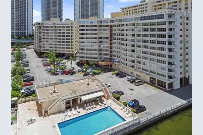 1817 S Ocean Dr #620, Hallandale Beach, FL 33009 - Photo 4