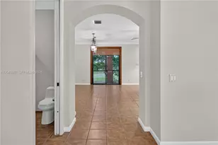 2767 Kinsington Cir, Weston, FL 33332 - Photo 34