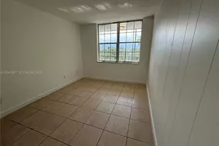 13455 NE 10th Ave, North Miami, FL 33161 - Photo 12