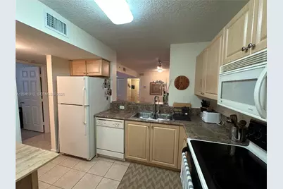 619 E Sheridan St #105, Dania Beach, FL 33004 - Photo 6