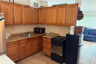 2300 SW 43rd Ave, Fort Lauderdale, FL 33317 - Photo 8