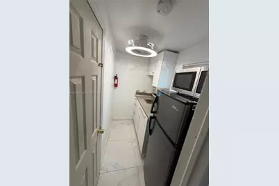 2300 SW 43rd Ave, Fort Lauderdale, FL 33317 - Photo 20