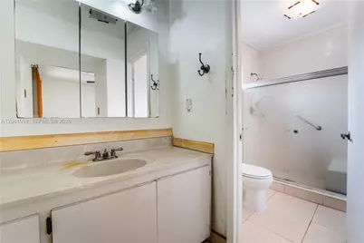 11941 SW 4th St, Miami, FL 33184 - Photo 18