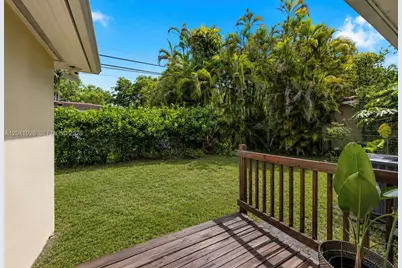829 Medina Ave, Coral Gables, FL 33134 - Photo 16