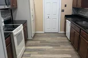 27280 SW 166th Ave, Homestead, FL 33031 - Photo 6